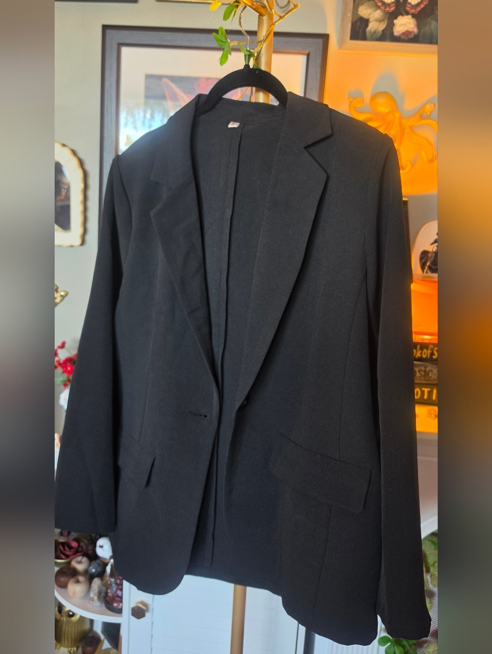 Classic Black Men's Style Blazer - Timeless Formal Jacket